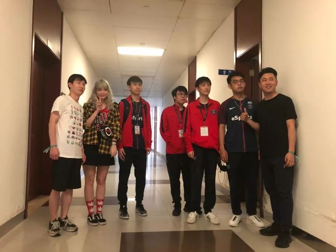 对于关注独 对于关注独